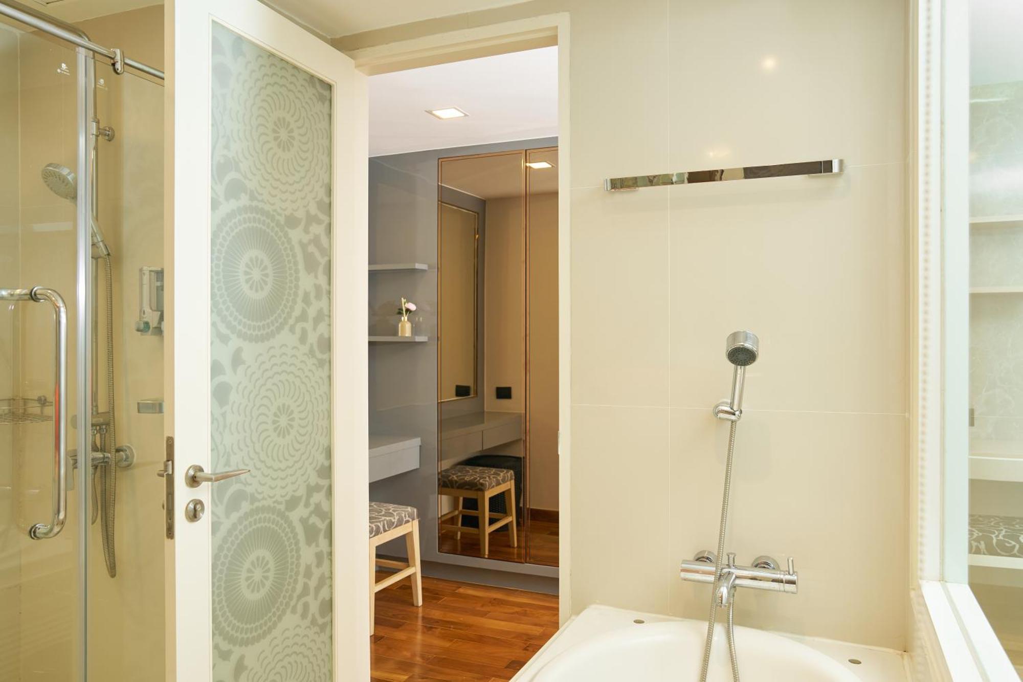 Shine Aparthotels Sukhumvit Thonglor Bangkok Exterior photo